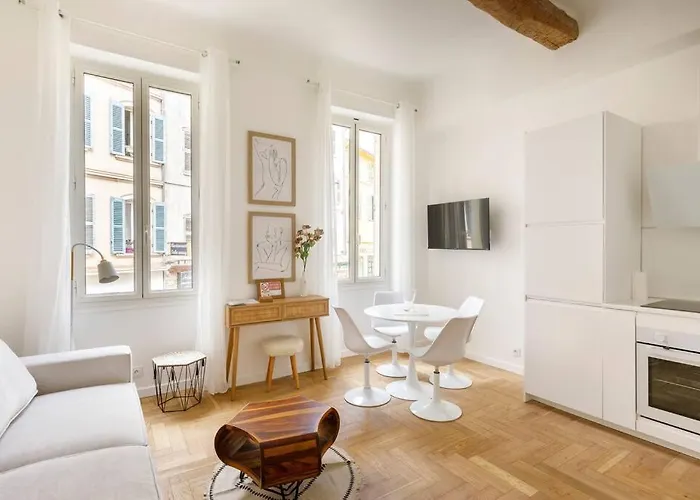 2chambres 2 Salles De Bains Palais Des Festivals * Cannes